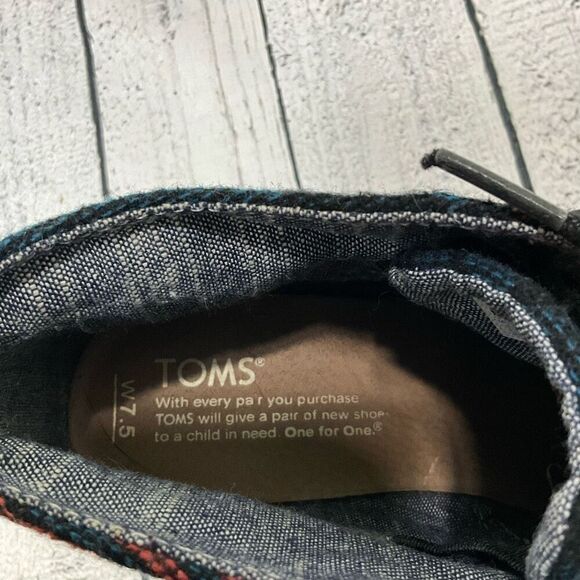 TOMS Aztec Print Wedge Heel Bootie - Picture 7 of 7